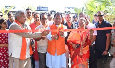 मुख्यमंत्री श्री विष्णुदेव साय ने पर्यावरण वाटिका का किया लोकार्पण ,वाटिका में औषधीय पौधे, एडवेंचर जोन, तितली जोन सहित प्राकृतिक खूबसूरती को किया गया है प्रदर्शित