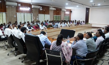 जशपुर:जशपुर में नेटवर्क मार्केटिंग, लंबे समय से अनुपस्थित और नशे में धुत शिक्षकों को नहीं बख्शा जाएगा, अब होगी सख्त कार्रवाई....पढ़ें पूरी खबर