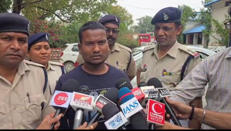 BIG BREAKING JASHPUR:जशपुर पुलिस का युवक की हत्या के मामले में सनसनीखेज खुलासा, 04 माह बाद खुला नृशंस हत्या का राज, अवैध संबंध के चलते गुप्त रीति से युवक की हत्या की गई, कुल 05 आरोपी हुये गिरफ्तार... पढ़िए पूरी खबर