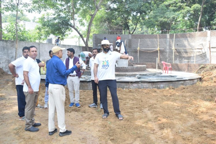 कलेक्टर ने अटल परिसर निर्माण कार्य का किया अवलोकन