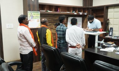 जनदर्शन में कलेक्टर ने लोगों से रूबरू हो सुनी समस्याएं