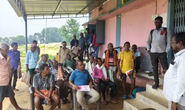 फसल बीमा के संबंध में सहकारी समितियों में कार्यशाला का हुआ आयोजन