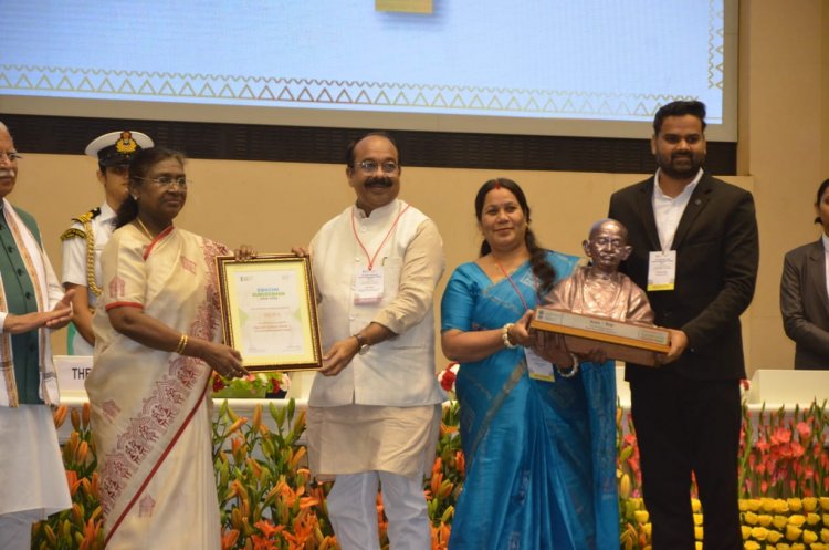 छत्तीसगढ़ ने राष्ट्रीय मंच पर बिखेरी स्वच्छता की चमक, 20 हजार से कम आबादी वाले शहरों में बिल्हा देश का सबसे स्वच्छ शहर