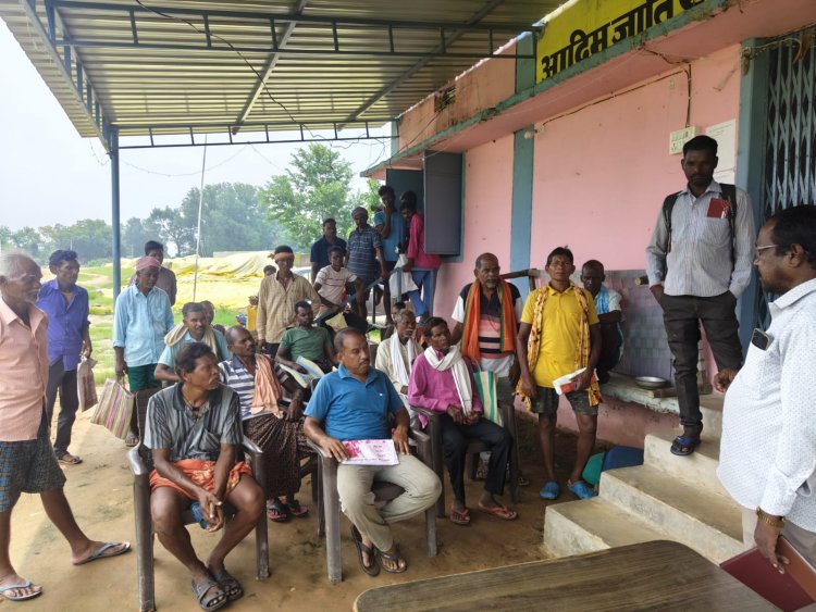 फसल बीमा के संबंध में सहकारी समितियों में कार्यशाला का हुआ आयोजन