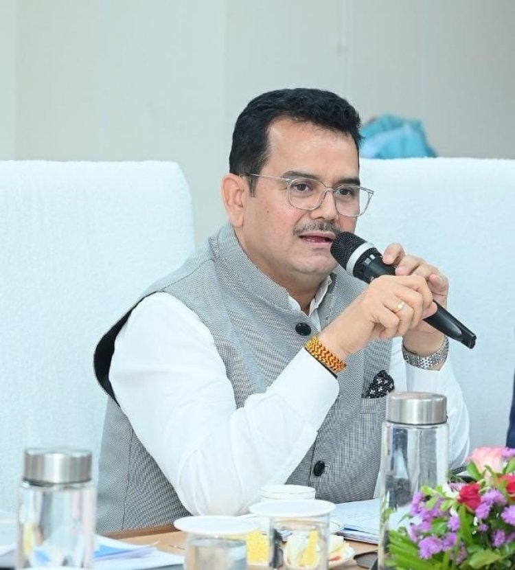 मुख्यमंत्री के सचिव श्री पी दयानंद के करकमलों से एसईसीएल में तीन माह के निवारक सतर्कता अभियान का शुभारंभ