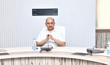 राज्योत्सव पर वायु सेना का होगा शौर्य प्रदर्शन,अपर मुख्य सचिव श्री सुब्रत साहू ने ली अधिकारियों की बैठक