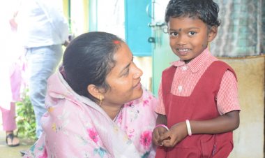 महिला एवं बाल विकास मंत्री श्रीमती राजवाड़े सरगुजा संभाग के दौरे पर