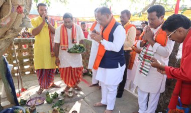 गुरुधाम में एक करोड़ रुपए की लागत से सर्वसुविधायुक्त भवन और महतारी सदन के लिए 29 लाख रुपए सहित कई घोषणाएं