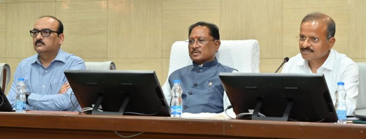 CM विष्णुदेव साय ने ली विभागीय सचिवों की मैराथन बैठक:–पारदर्शिता,जवाबदेही और विकास पर फोकस