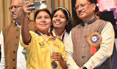 सांसद खेल महोत्सव– ‘फिट युवा, विकसित भारत’ का भव्य समापन : मुख्यमंत्री श्री विष्णु देव साय ने खिलाड़ियों का बढ़ाया उत्साह