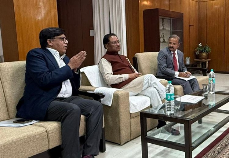 मुख्यमंत्री श्री विष्णु देव साय ने मध्यप्रदेश में नई सिंचाई तकनीक 'प्रेशर इरिगेशन नेटवर्क' की प्रस्तुति का किया अवलोकन