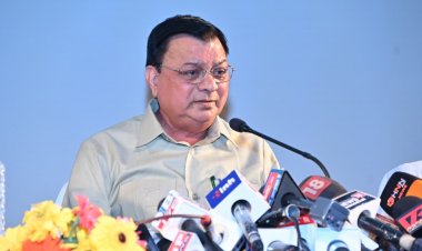 श्रम मंत्री श्री लखनलाल देवांगन की पत्रकारवार्ता