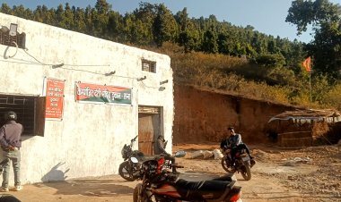 आस्था पर चोट या विकास की दलील? सन्ना में शराब दुकान को लेकर दो राय,सन्ना में शराब दुकान पर संग्राम, एक ओर राजस्व तो दूसरी ओर धार्मिक आस्था