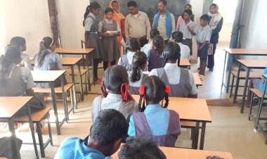 हर्राडीपा पंचायत के उपसरपंच ने स्कूलों का किया निरीक्षण, हाईस्कूल व मिडिल स्कूल की पढ़ाई पर जताई नाराज़गी