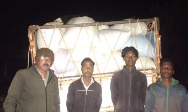 जशपुर पुलिस की सख्त कार्यवाही, सोनक्यारी क्षेत्र से अवैध धान परिवहन करते पिकअप वाहन सहित 25 क्विंटल धान जब्त