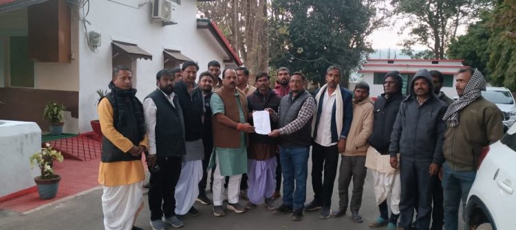 भाजपा पंडरापाठ मंडल में संगठनात्मक विवाद, एंट्री सूची को लेकर आरोप–प्रत्यारोप ,कार्यकर्ता ने लगाया नाम हटाने का आरोप, मंडल अध्यक्ष ने सभी आरोपों को किया खारिज ,वरिष्ठ नेताओं को सौंपी गई लिखित शिकायत