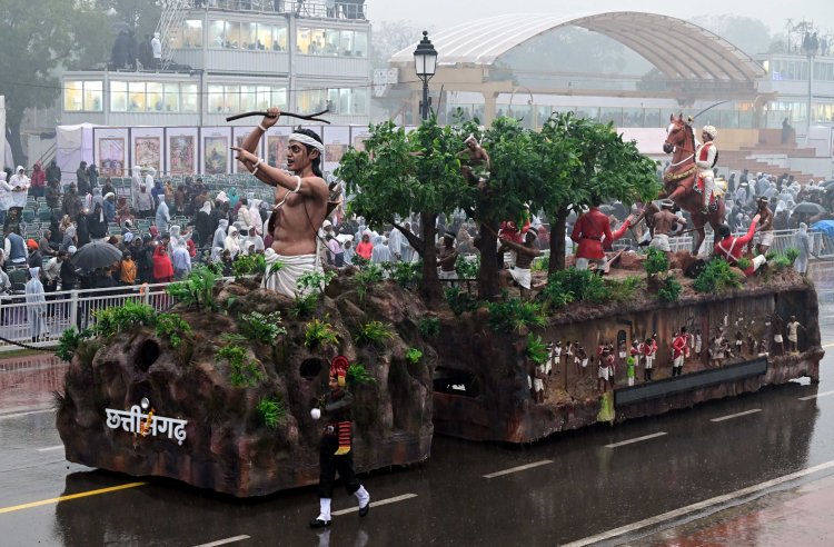 देश के पहले जनजातीय डिजिटल संग्रहालय की थीम पर कर्तव्य पथ पर सजी छत्तीसगढ़ की झांकी: