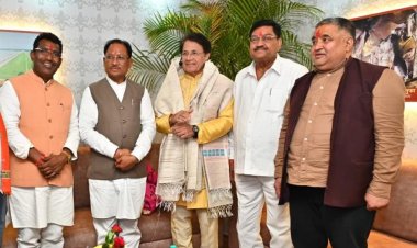 प्रख्यात कलाकार श्री अरुण गोविल ने दी “सुनो श्री राम कहानी” की भावपूर्ण प्रस्तुति, मुख्यमंत्री से की आत्मीय भेंट