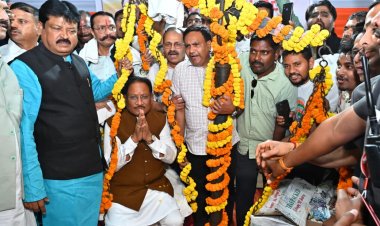 मुख्यमंत्री श्री विष्णुदेव साय को मिलीं जन-जन की शुभकामनाएं, जन्मदिन पर मुख्यमंत्री निवास बना उल्लास का केंद्र