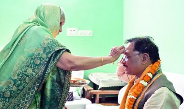 माँ का आशीर्वाद और अपार जनस्नेह : बगिया में आत्मीयता के साथ मना मुख्यमंत्री का जन्मदिन