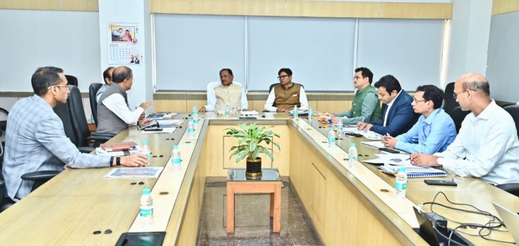 मुख्यमंत्री छत्तीसगढ़ खनिज विकास निधि सलाहकार समिति की 21वीं बैठक में हुए शामिल