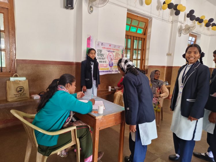 राष्ट्रीय फाइलेरिया उन्मूलन कार्यक्रम: जिला स्तर पर एवं समस्त विकासखंडों में किया गया सामूहिक दवा सेवन का शुभारंभ