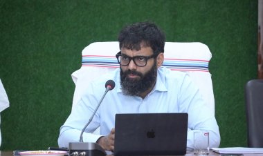 गंभीर कुपोषित बच्चों को एनआरसी लाने पर आंगनबाड़ी कार्यकर्ताओं को मिलेगा 100 रुपये प्रोत्साहन राशि - कलेक्टर श्री व्यास