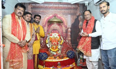 मुख्यमंत्री श्री विष्णुदेव साय ने चंदखुरी में माता कौशल्या एवं भगवान श्रीराम के किए दर्शन: प्रदेश की सुख-समृद्धि की कामना की