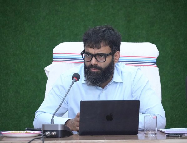 गंभीर कुपोषित बच्चों को एनआरसी लाने पर आंगनबाड़ी कार्यकर्ताओं को मिलेगा 100 रुपये प्रोत्साहन राशि - कलेक्टर श्री व्यास