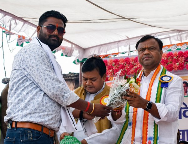 जशपुर: युवा कांग्रेस संगठन विस्तार, 11 कार्यकर्ताओं को मिली नई जिम्मेदारी , सन्ना के अरविंद गुप्ता बनाए गए जिला महासचिव... देखिए सूची 