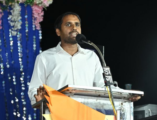 यूथ फेस्ट-2026: सौरभ द्विवेदी का मंत्र—फिट रहें, पॉजिटिव सोचें, परिवार संग आगे बढ़ें