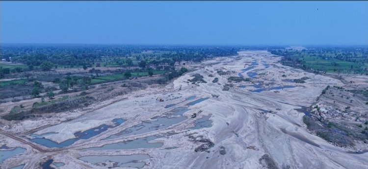 खनन क्षेत्रों में ड्रोन की निगरानी से खनिज संसाधन की सुरक्षा तथा राजस्व संरक्षण में मिल रही मदद