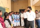 कलेक्टर श्री रोहित व्यास ने शासकीय उच्चतर माध्यमिक विद्यालय रौनी का किया निरीक्षण