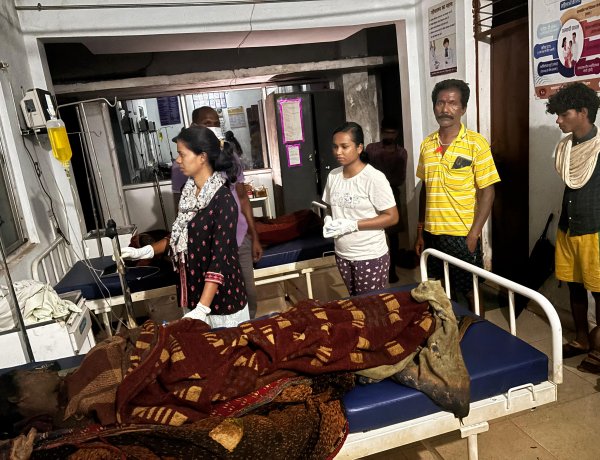 जशपुर: वज्रपात का कहर, 12 वर्षीय मासूम की मौके पर मौत, परिवार के 6 सदस्य अस्पताल में भर्ती