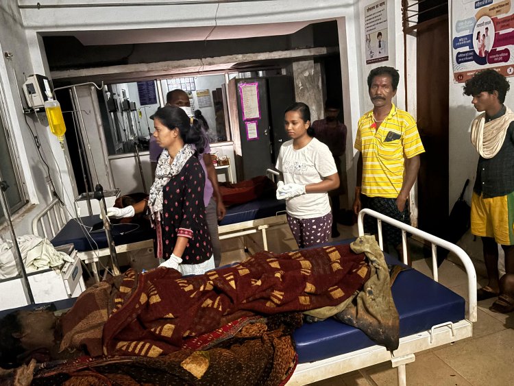 जशपुर: वज्रपात का कहर, 12 वर्षीय मासूम की मौके पर मौत, परिवार के 6 सदस्य अस्पताल में भर्ती