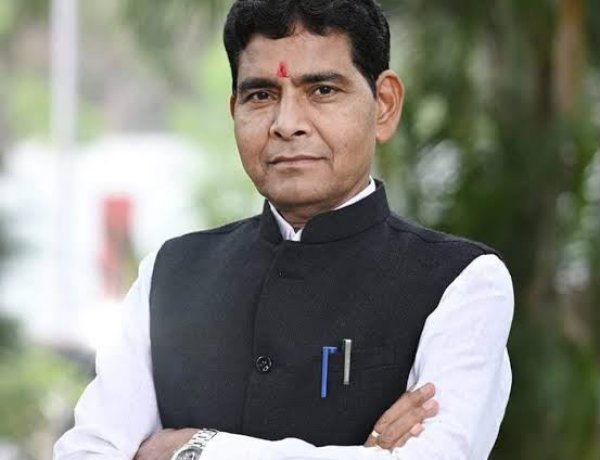 धमतरी में कल मनेगा जिलास्तरीय ‘शाला प्रवेशोत्सव’: मंत्री श्री टंक राम वर्मा करेंगे शुभारंभ