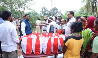 बाढ़ प्रभावित परिवारों के बीच पहुंचे वन मंत्री श्री केदार कश्यप