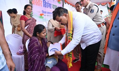 उप मुख्यमंत्री श्री विजय शर्मा ने कहा—बस्तर की जनता, समाज प्रमुखों, जनप्रतिनिधियों और पत्रकारों के सहयोग से नक्सलवाद का हुआ खात्मा