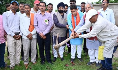 भौतिक प्रगति के साथ अपनी समृद्ध परंपरा और मानवीय मूल्यों को सहेजकर रखना ही सच्चा विकास- मंत्री श्री टंक राम वर्मा