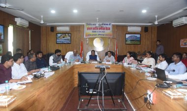 विकसित भारत-जी राम जी एवं प्रधानमंत्री आवास योजना-ग्रामीण की संभागस्तरीय समीक्षा, अधिकारियों को दिए आवश्यक निर्देश