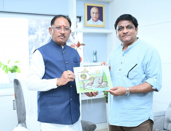 मुख्यमंत्री श्री साय ने की जनसंपर्क विभाग के 'मुस्कुराता बस्तर' पहल की सराहना
