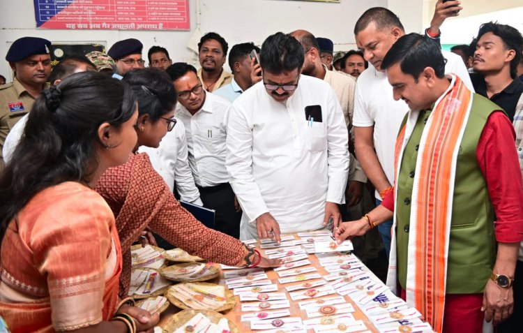 केंद्रीय राज्य मंत्री तोखन साहू ने किया चार दिवसीय प्रतियोगिता का उद्घाटन, पांचों संभागों के 540 खिलाड़ियों ने किया आकर्षक मार्चपास्ट