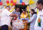 लखनपुर के गोरता में पर्यटन मंत्री राजेश अग्रवाल ने हितग्राहियों को सौंपी ‘खुशियों की चाबी
