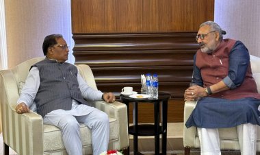 छत्तीसगढ़ में टेक्सटाइल उद्योग को बढ़ावा देने पर CM साय की केंद्रीय मंत्री गिरिराज सिंह से मुलाकात
