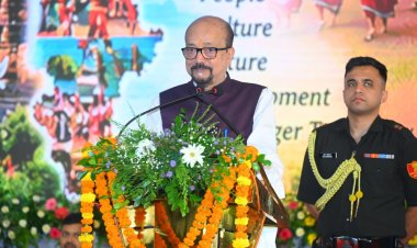रायपुर : ‘द्रोणाचार्य संगम-2026’ में सम्मानित हुए उत्कृष्ट शिक्षक, राज्यपाल रमेन डेका ने कहा—समय का सदुपयोग और मेहनत से मिलती है सफलता