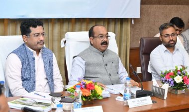नगरीय निकायों की समीक्षा में अरुण साव ने तय की जवाबदेही, बोले- सुबह निकलें अधिकारी और देखें शहर की जमीनी हकीकत