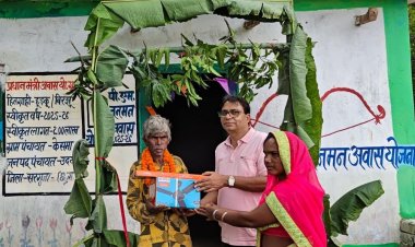 कच्चे घर की परेशानियां हुईं दूर, अब सुरक्षित छत के नीचे बेहतर भविष्य की ओर बढ़ रहे परिवार