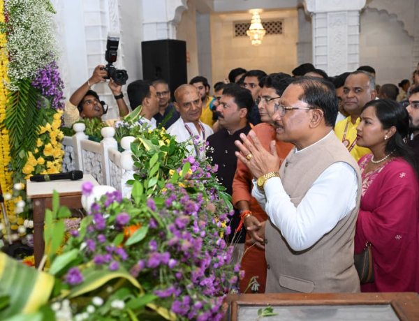 श्रीकृष्ण जन्माष्टमी महा-महोत्सव में शामिल हुए मुख्यमंत्री, भक्तों के साथ किया हरे कृष्ण महामंत्र का घोष