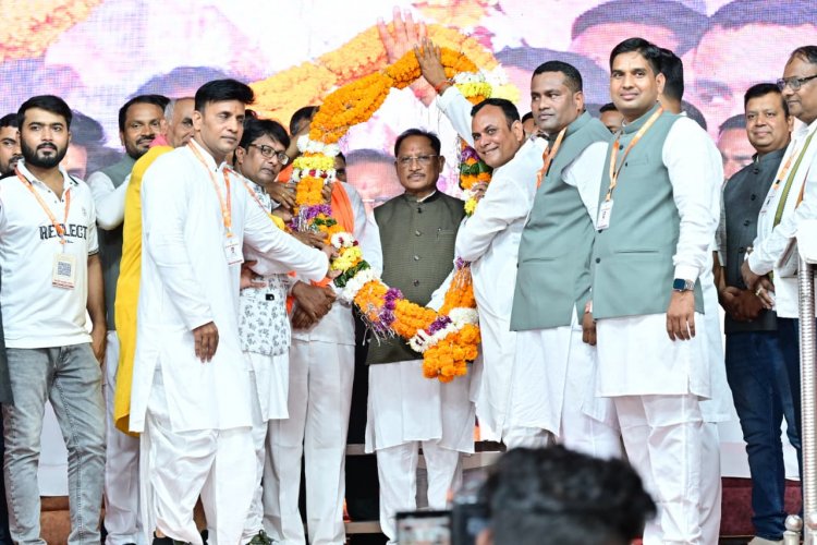 रायपुर : तीजा-पोरा तिहार छत्तीसगढ़ की संस्कृति, पारिवारिक मूल्यों और कृषि परंपरा के प्रतीक : मुख्यमंत्री विष्णुदेव साय