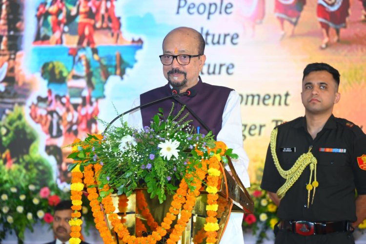 रायपुर : ‘द्रोणाचार्य संगम-2026’ में सम्मानित हुए उत्कृष्ट शिक्षक, राज्यपाल रमेन डेका ने कहा—समय का सदुपयोग और मेहनत से मिलती है सफलता